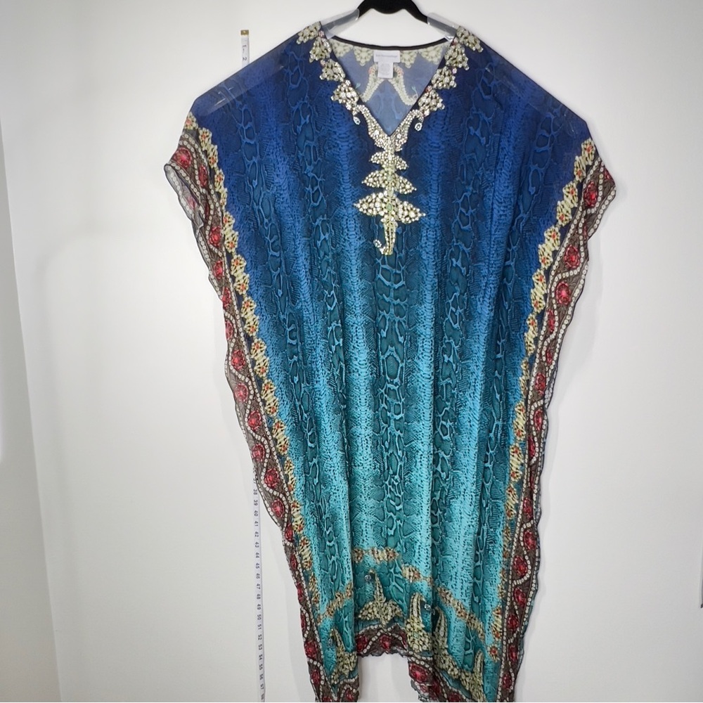 Soft Surroundings V Neck Caftan Size S/M Rich Shades of Blues Reptile Print